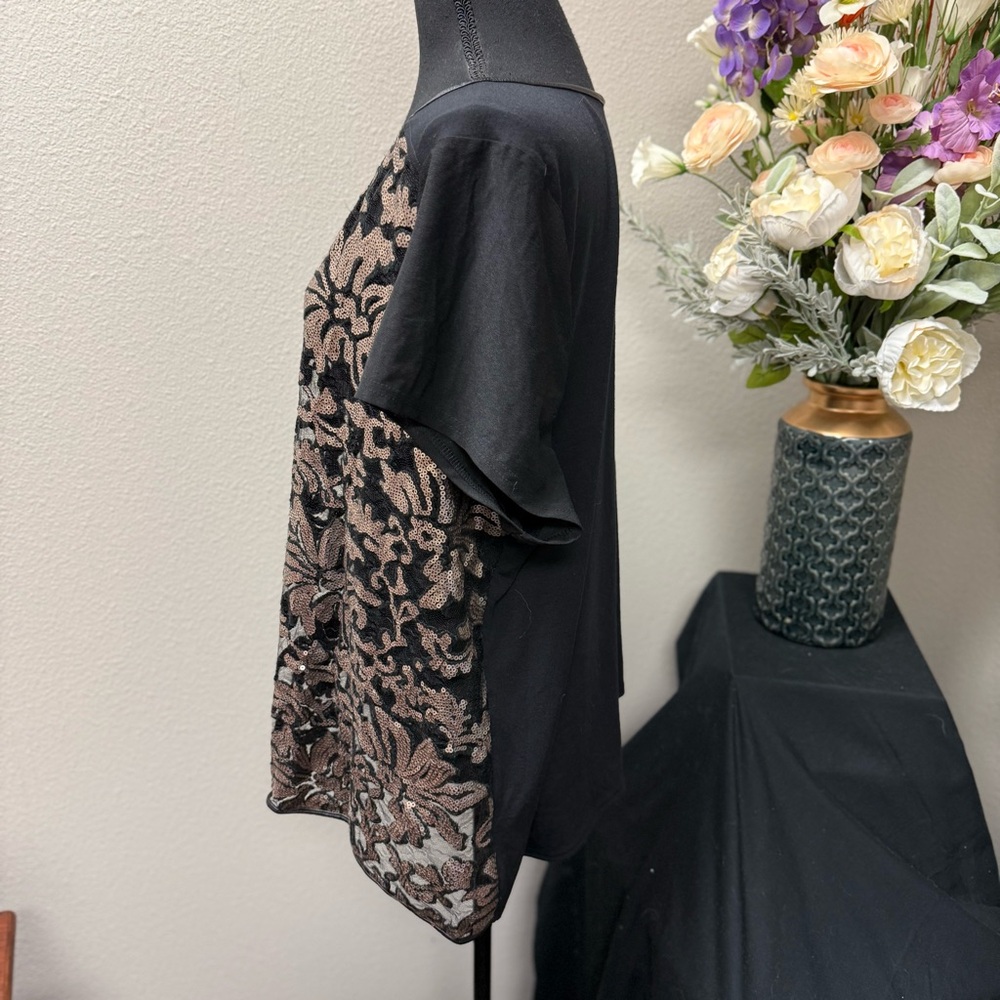 Lane Bryant Plus 18/20 Black Metallic Floral Sequin Embroidered Top Faux Leather - Picture 2 of 9